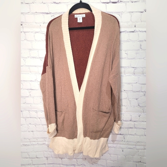 London Kaye Color-Block Brown and Tan Cardigan Over-sized Size Small - Picture 1 of 4